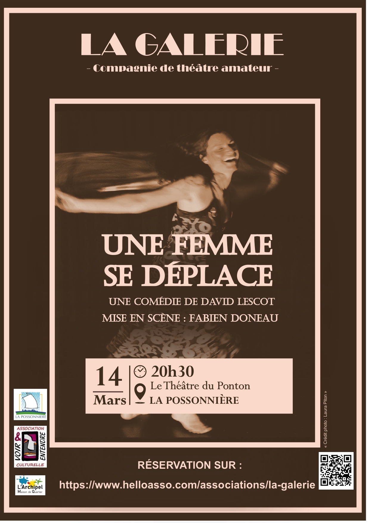 VetE - Une femme se deplace